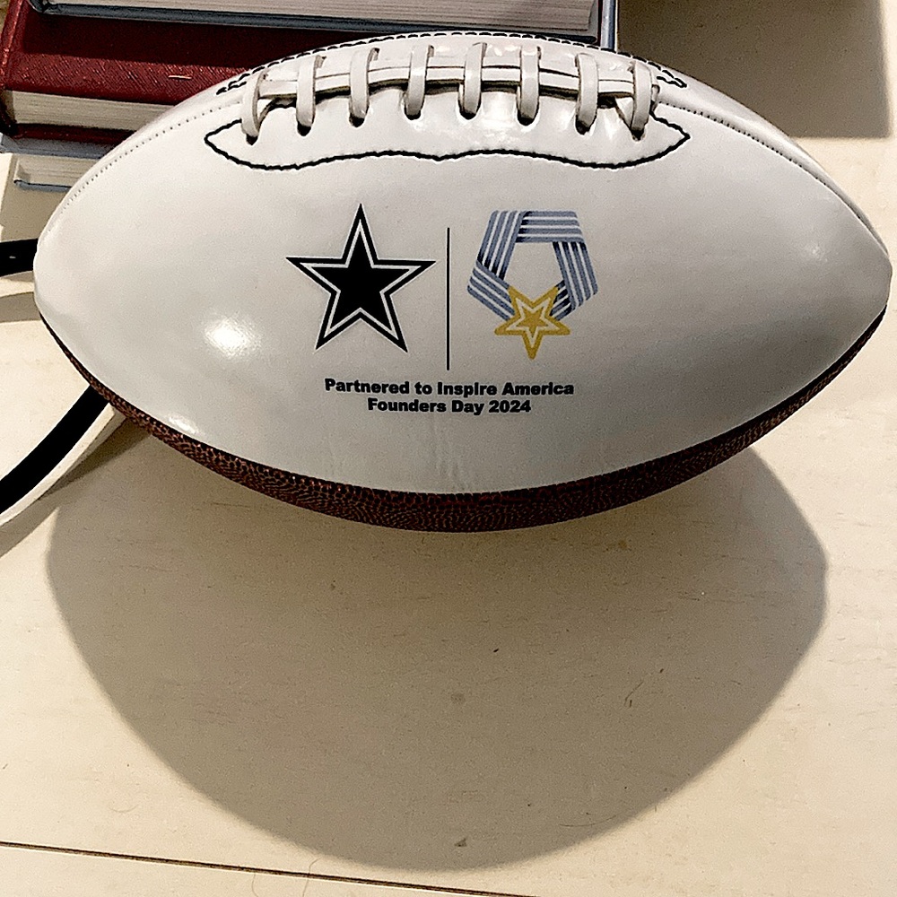 NEW! DALLAS COWBOYS “ FOUNDERS DAY 2024” FOOTBALL GREAT CONDITION